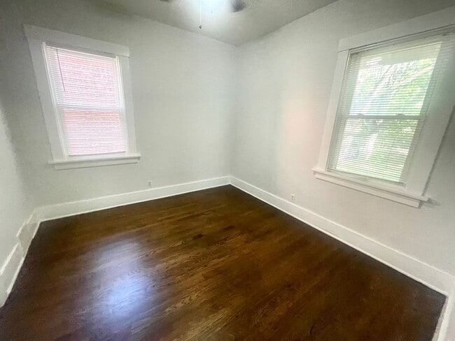 Photo - Spacious 4-bedroom, 2-bathroom home o