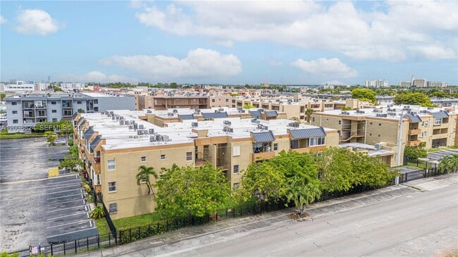 Photo - 6070 W 18th Ave Unit 209