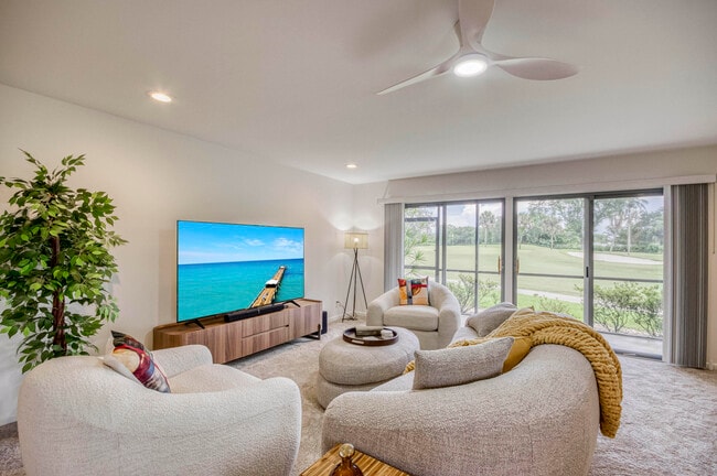 Photo - 18429 SE Wood Haven Ln Unit I