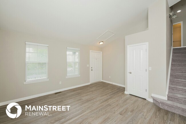 Photo - 10150 Jasper St