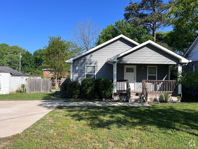 Building Photo - Old Hickory Charmer Rental
