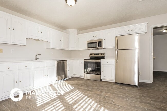 Photo - 7495 Eleanor Cove