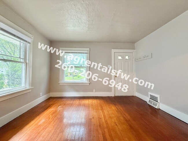 Photo - 2006 Drexel Ave