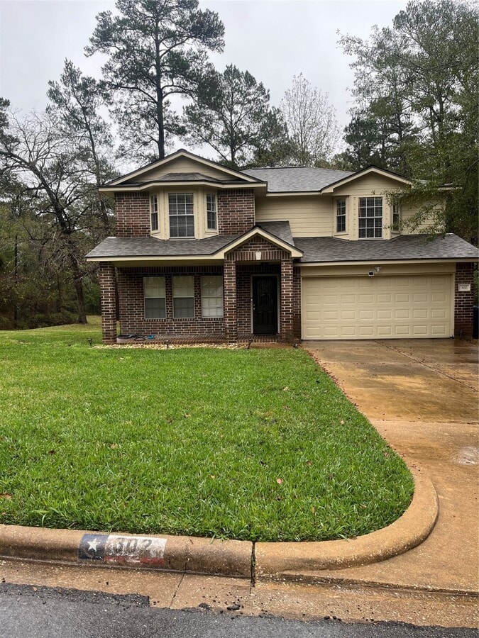 Photo - 302 Inverness Dr