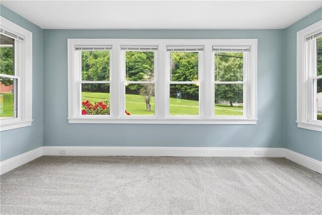 Photo - 307 Ambridge Ave