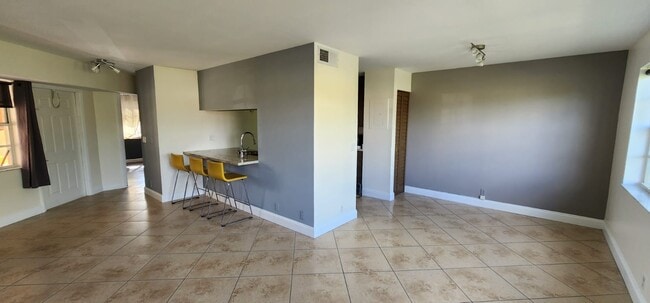 Photo - 8621 SW 5th St Unit 205