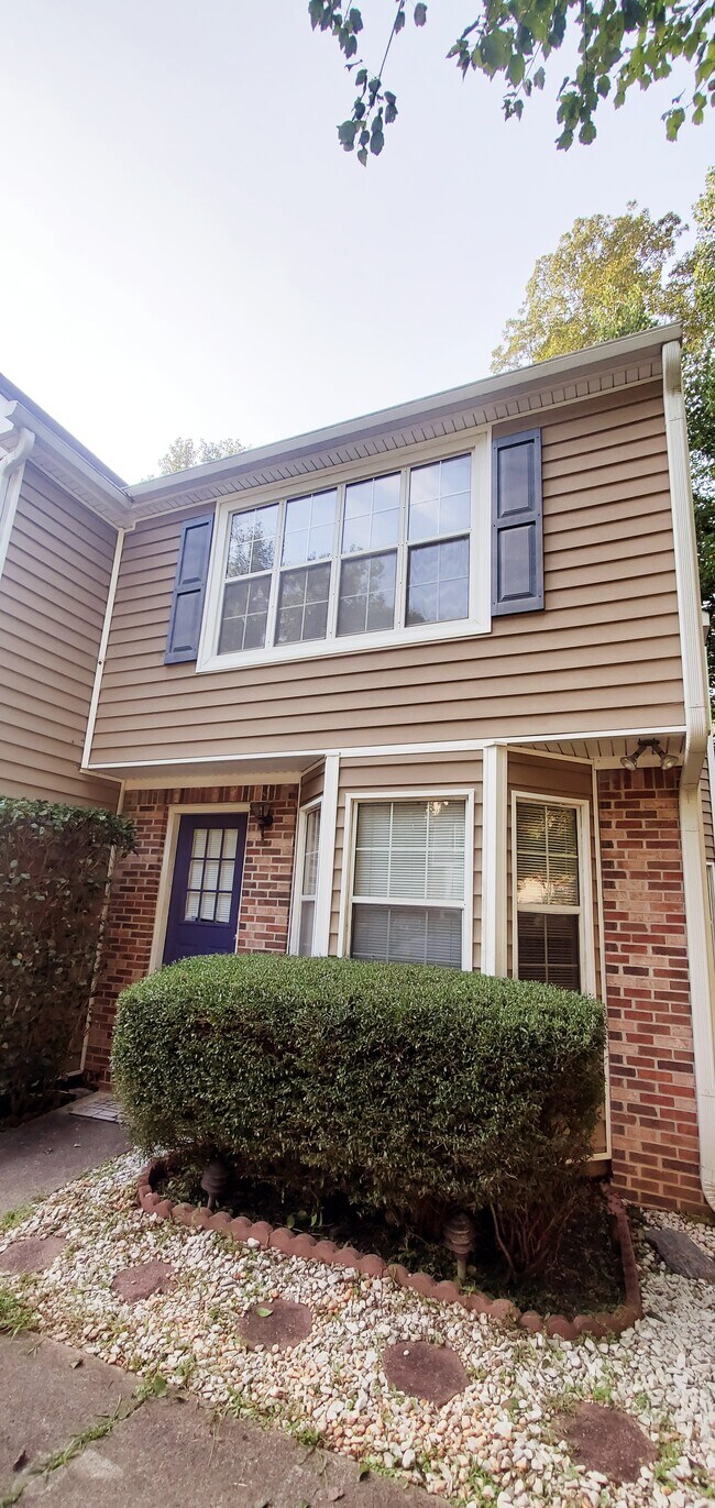 Photo - 5196 Laurel Bridge Ct SE