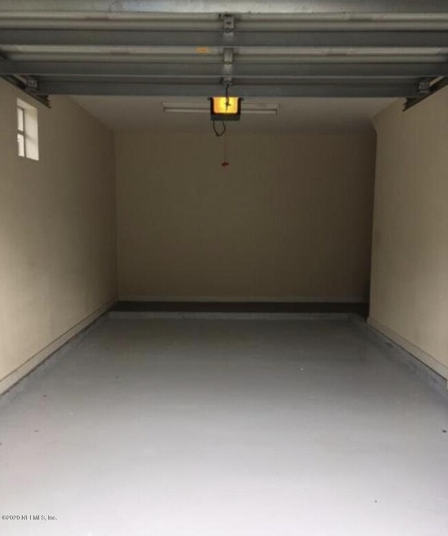 Photo - 10075 Gate Pkwy Unit 2607