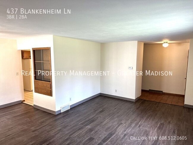 Photo - 437 Blankenheim Ln