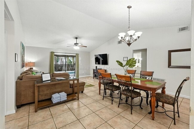Photo - 714 Caribou Dr