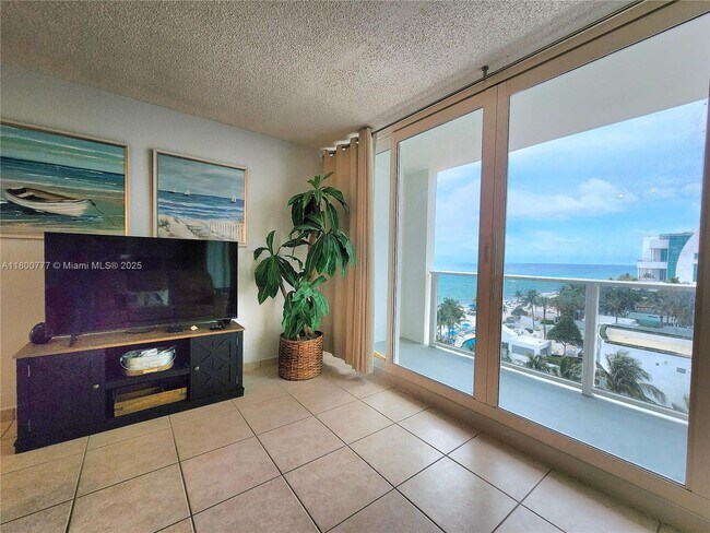 Photo - 3505 S Ocean Dr Unit 815