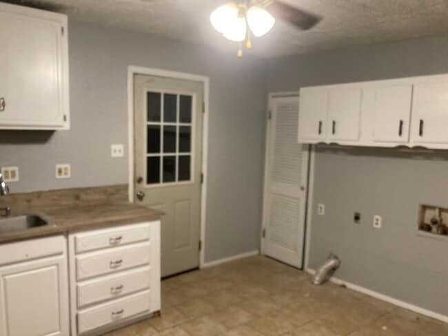 1200 S Morse Ave