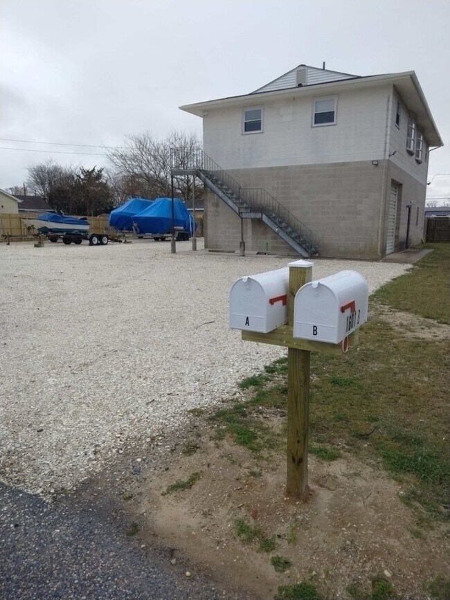 Photo - 306 Fulling Mill Rd Unit B