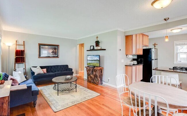 Photo - 6905 Sheridan Ave S