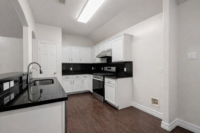 Photo - 10130 Williams Field Dr