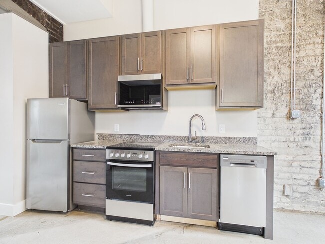 Photo - 7 E Franklin St Unit 10