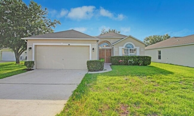 Building Photo - 90 Reeding Ridge Dr E