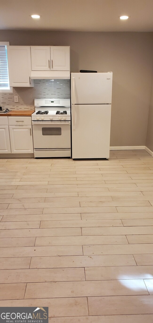 Photo - 1125 West Ave SW