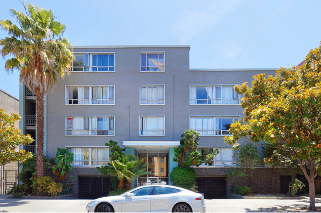 Building Front - The Lakemont Apartments