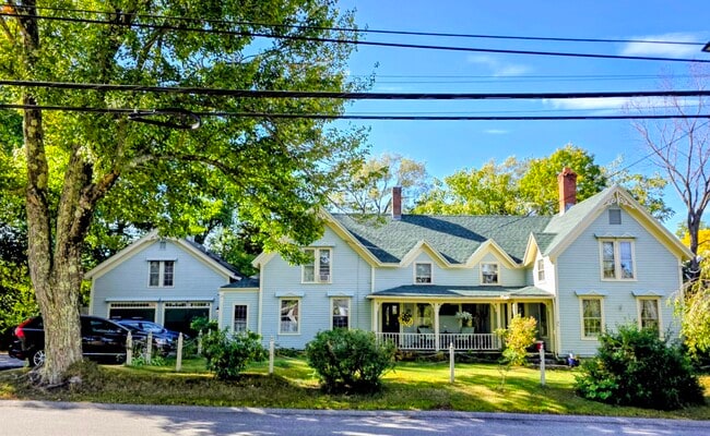 Building Photo - 21 Cleaves St Unit #2