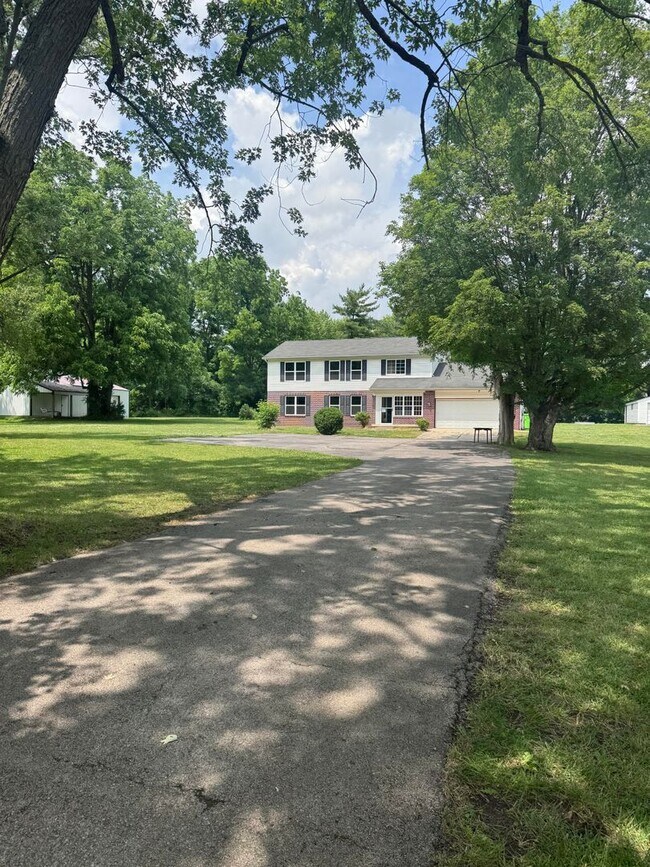 Photo - 5 Bd 2.5 Ba