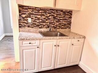 Photo - 1105 Green Ridge St