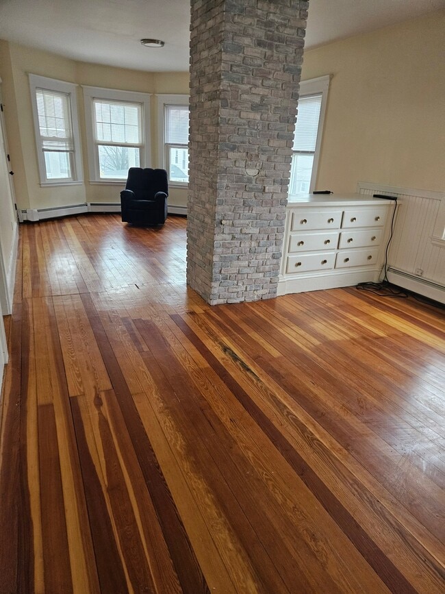 Photo - 119 Stephen St Unit 2