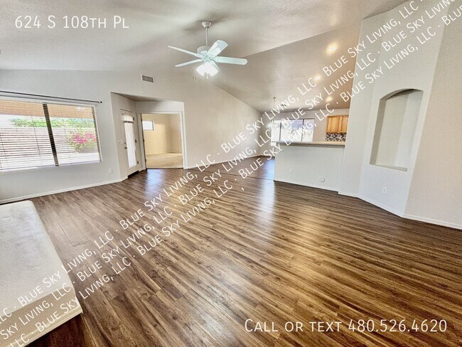 624 S 108th Pl