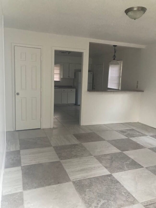 Photo - Gulfport 3 Bedroom
