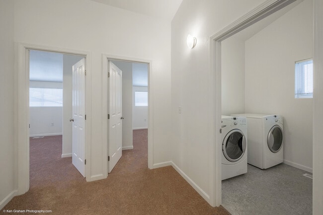 Photo - 2013 Salmonberry Pl