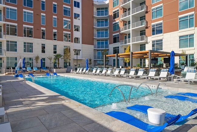 Element Southpark apartments — community photo