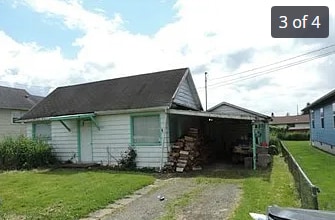 Photo - 300 E Curtis St