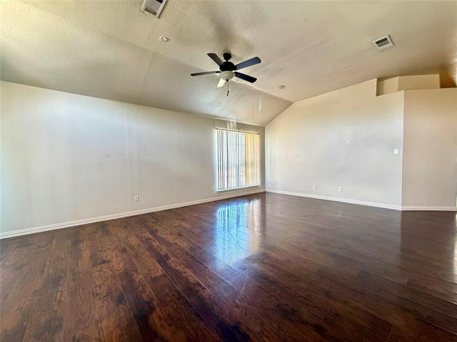 5408 Dove Dr
