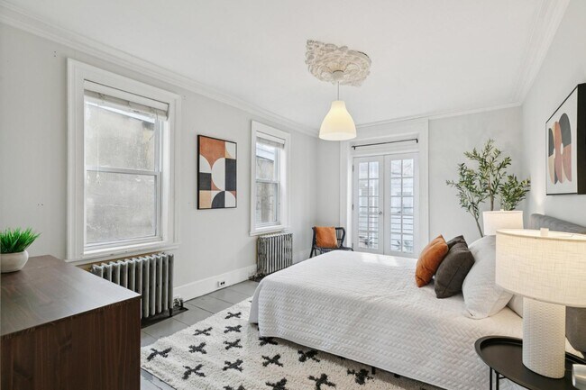 Photo - 1228 Catharine St