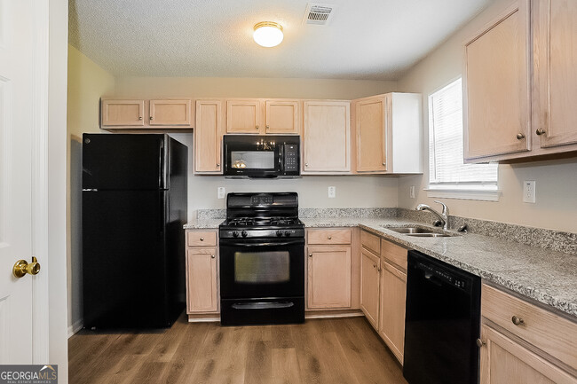 Photo - 4413 Idlewood Park