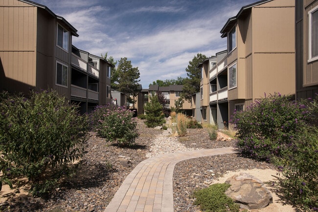 Keyway Apartments