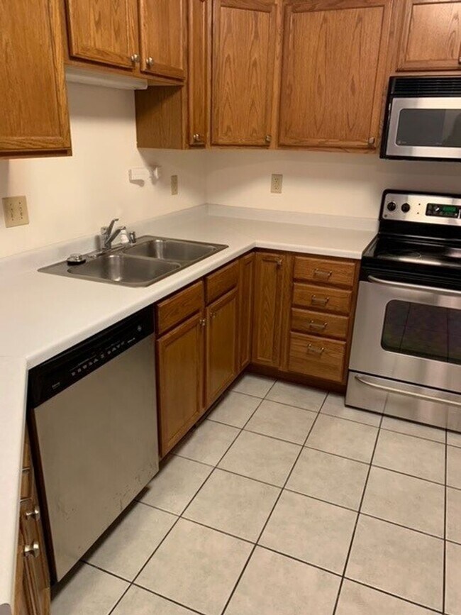Photo - Lexington Duplex Unit 5756