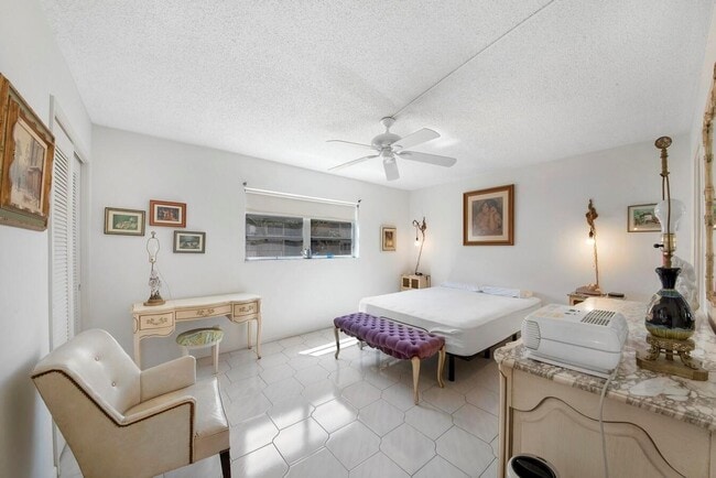 Photo - 500 NE 12th Ave Unit 202