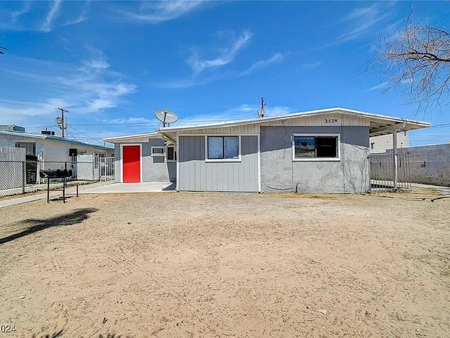 Building Photo - 2129 Ballard Dr Rental