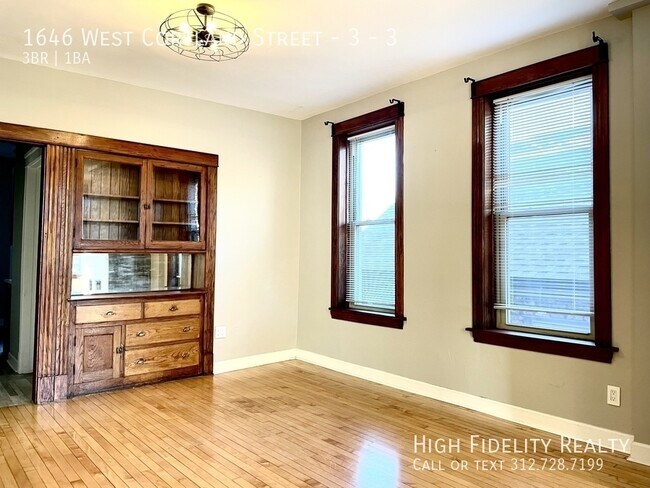 Photo - 1646 W Cortland St Unit 3