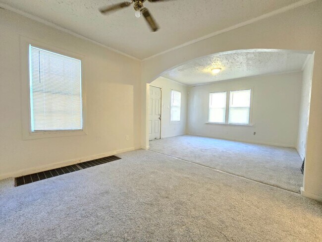 Photo - 1213 Fremont St