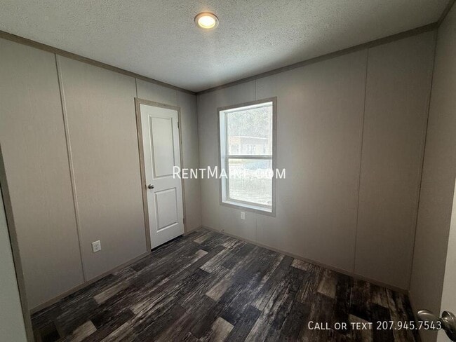 Photo - 799 Stillwater Ave