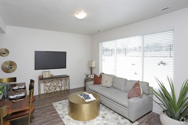 3BR, 2BA - Arrowhead