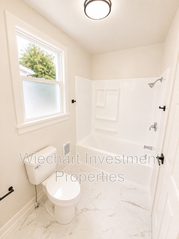 Photo - 514 N Elizabeth St