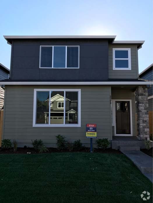 Building Photo - 3769 SE McKenzie Ave Rental