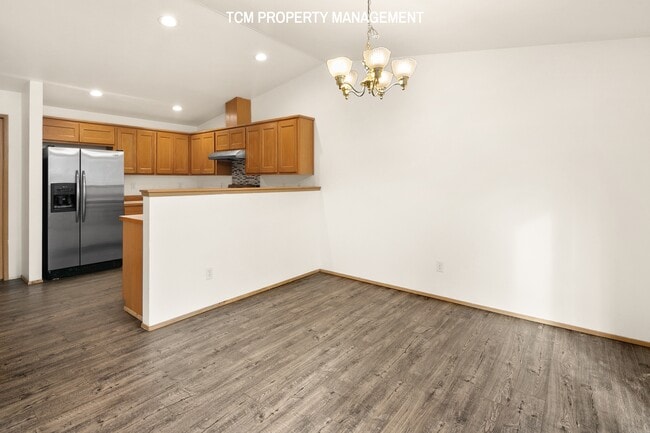 Photo - 4528 92nd St NE