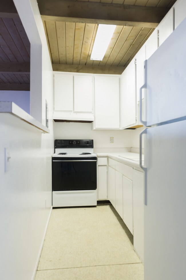 Photo - Ocean View Apartments