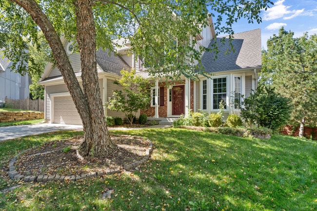 Photo - 6128 157th St