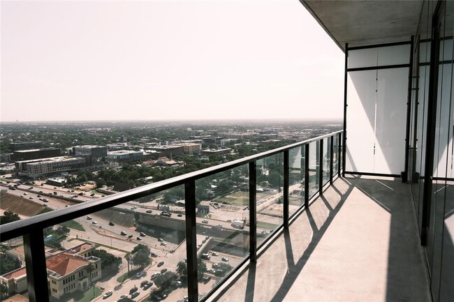 Photo - 610 Davis St Unit 2708