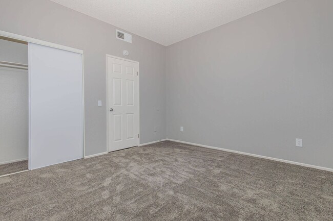 Club Pacifica Apartment Homes